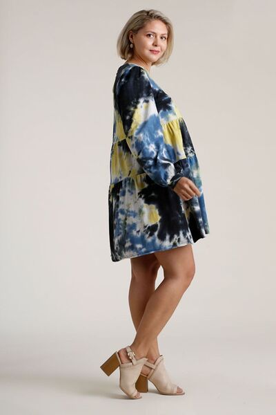 Robe trapèze étagée à manches longues et col rond tie-dye grande taille Umgee