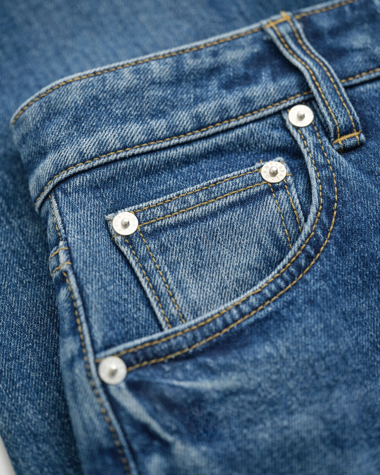 Cropped Straight Leg Stretch Jeans